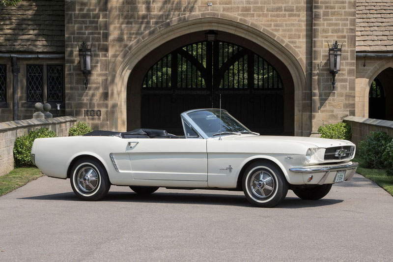first ever convertible mustang 1